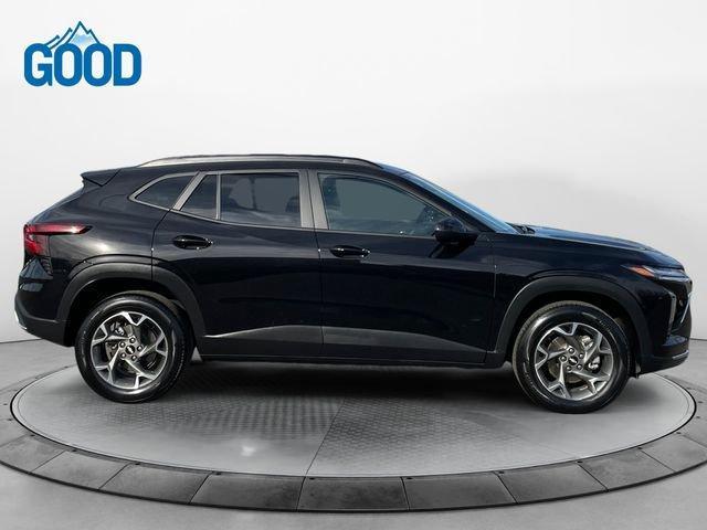 used 2025 Chevrolet Trax car, priced at $19,914