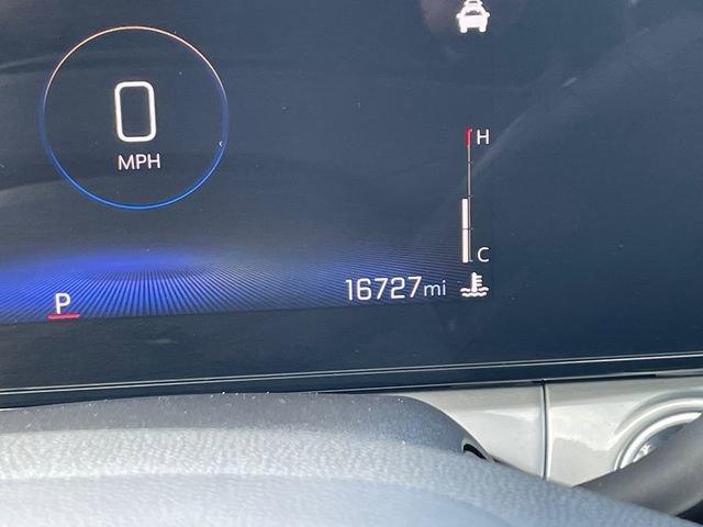 used 2025 Chevrolet Trax car, priced at $19,914