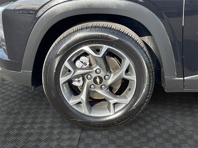 used 2025 Chevrolet Trax car, priced at $19,914