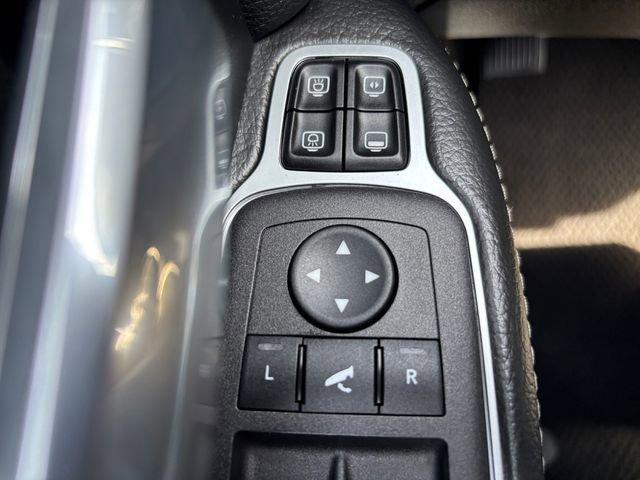 used 2024 Ram 2500 car, priced at $55,678