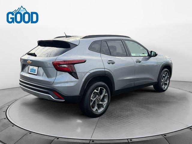 used 2025 Chevrolet Trax car, priced at $19,914