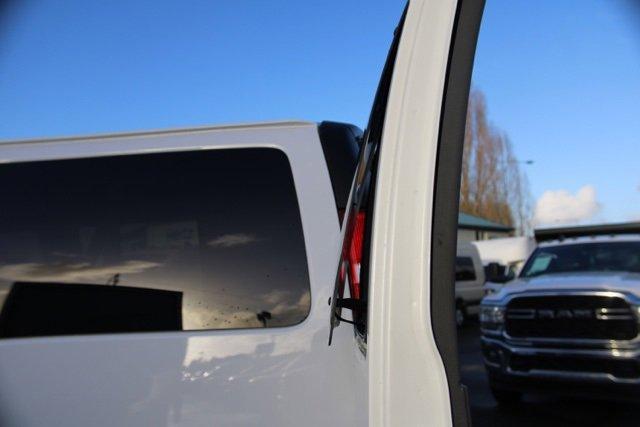 2022 Summit White Chevrolet Express 3500