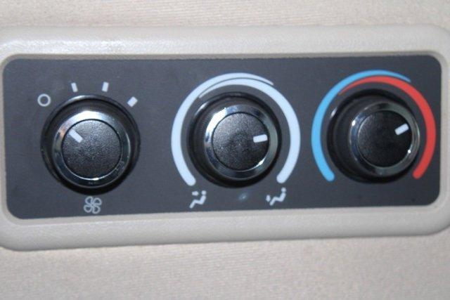 2022 Summit White Chevrolet Express 3500