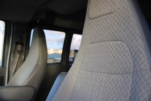 2022 Summit White Chevrolet Express 3500