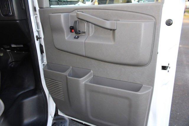 2022 Summit White Chevrolet Express 3500