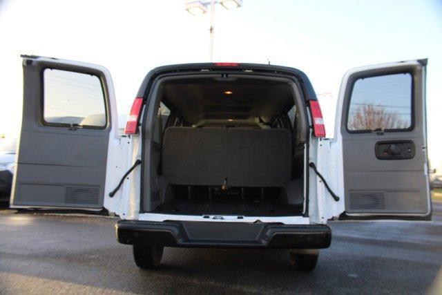 2022 Summit White Chevrolet Express 3500