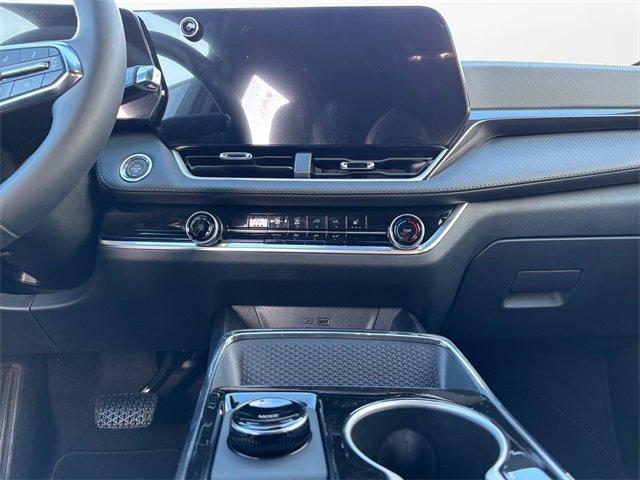 new 2026 Chevrolet Equinox car, priced at $28,162