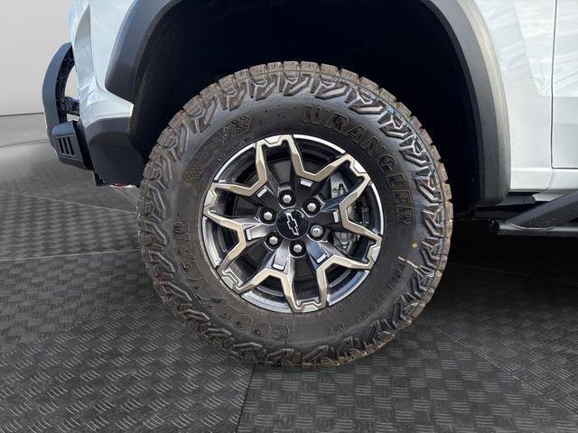 new 2025 Chevrolet Colorado car, priced at $55,702