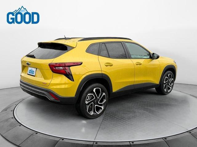 used 2025 Chevrolet Trax car, priced at $23,033