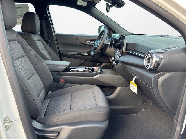 new 2026 Chevrolet Equinox car, priced at $28,162