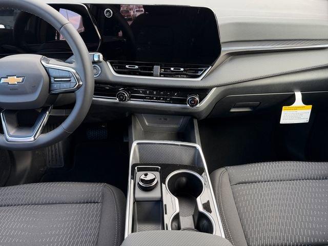 new 2026 Chevrolet Equinox car, priced at $28,462