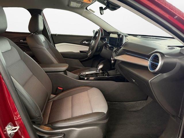 used 2025 Chevrolet Trax car, priced at $19,991