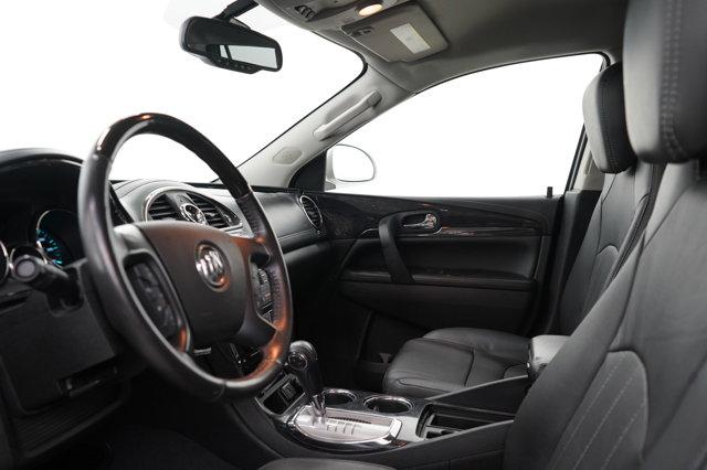 2017 White Frost Tricoat Buick Enclave