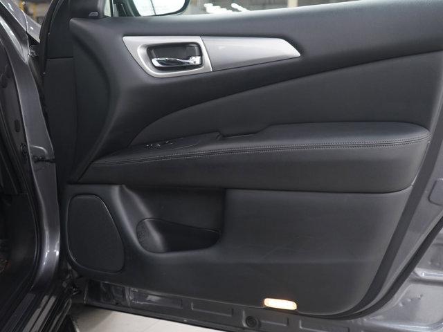 used 2020 Nissan Pathfinder car, priced at $19,699