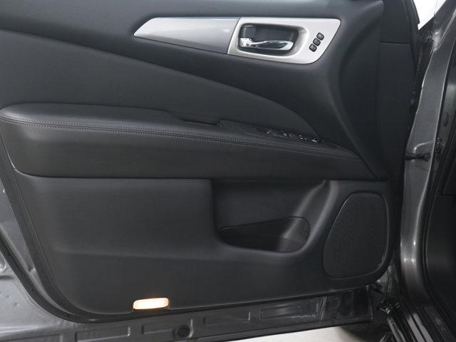 used 2020 Nissan Pathfinder car, priced at $19,699