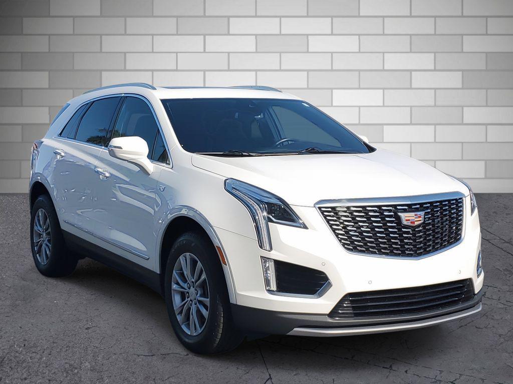 used 2023 Cadillac XT5 car, priced at $30,954