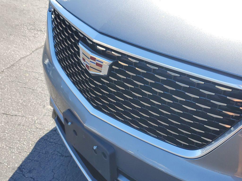 used 2021 Cadillac XT6 car, priced at $28,123