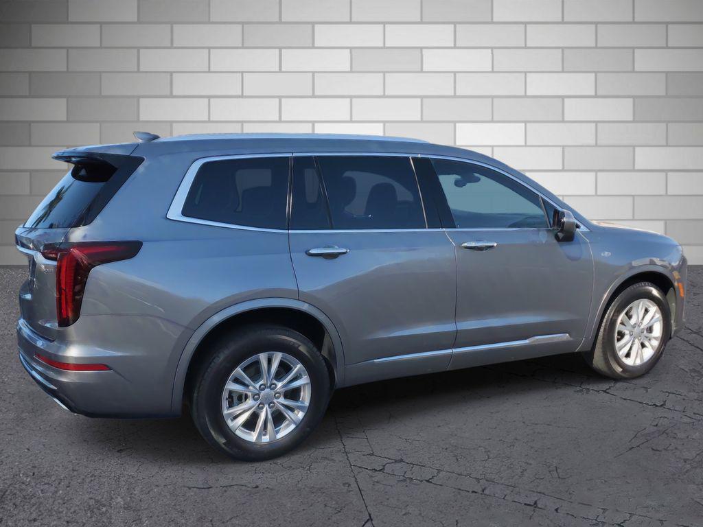 used 2021 Cadillac XT6 car, priced at $28,123