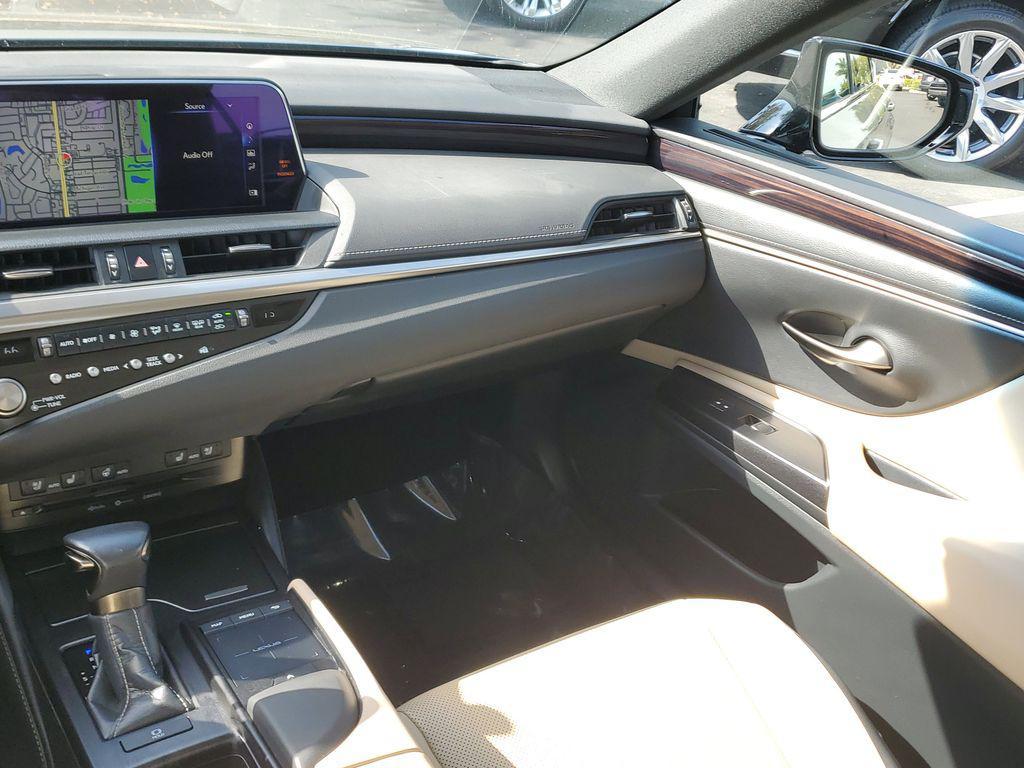 used 2021 Lexus ES 350 car, priced at $30,954