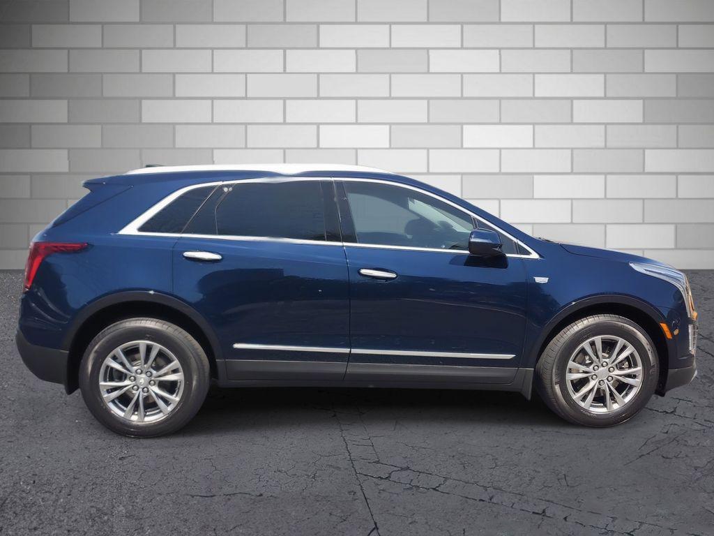used 2021 Cadillac XT5 car, priced at $26,954
