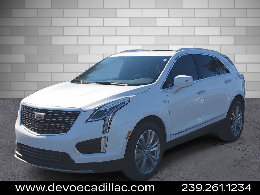 used 2025 Cadillac XT5 car, priced at $40,543