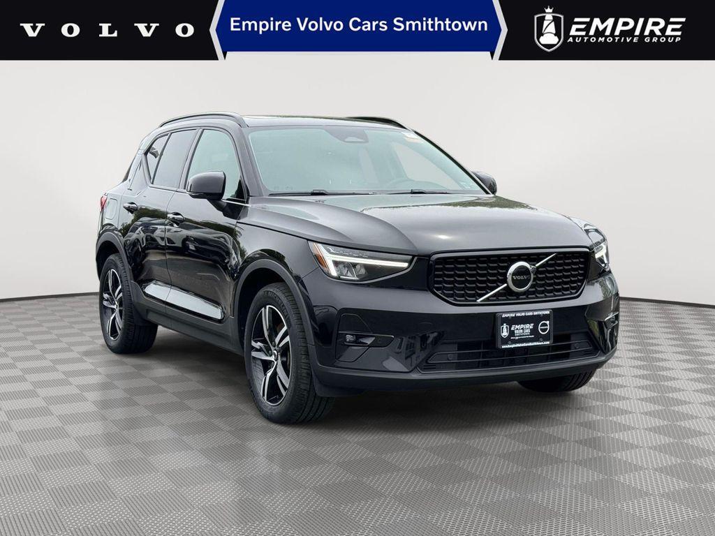 used 2023 Volvo XC40 car, priced at $31,500