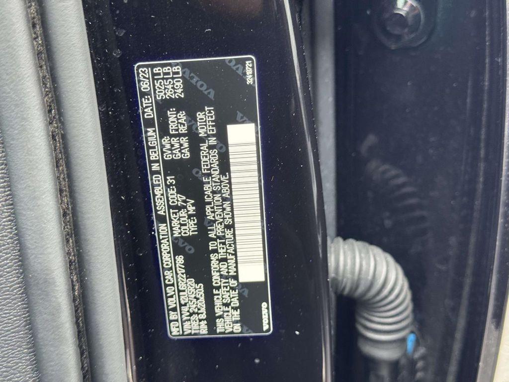used 2024 Volvo XC40 car, priced at $30,425