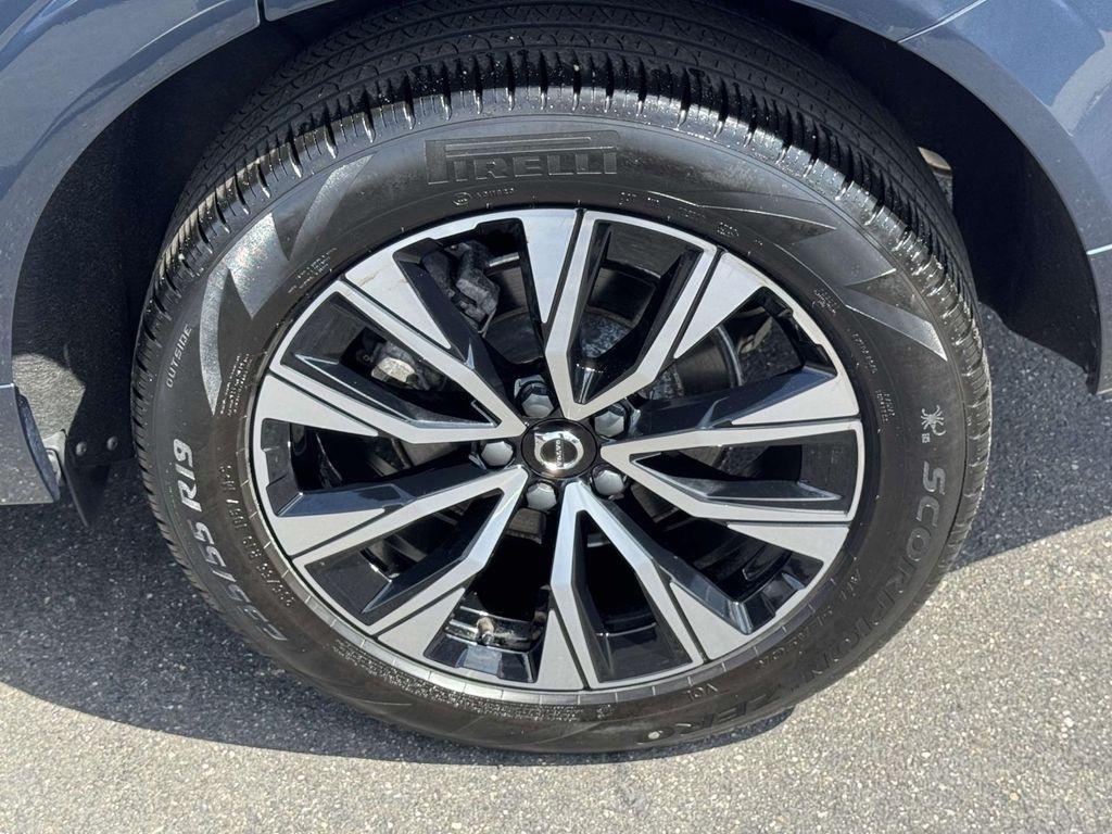 used 2024 Volvo XC60 car, priced at $36,925