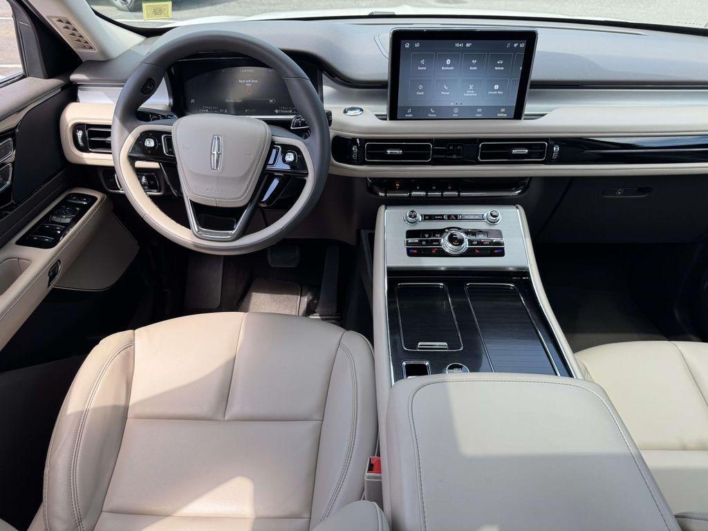 used 2023 Lincoln Aviator car, priced at $39,425
