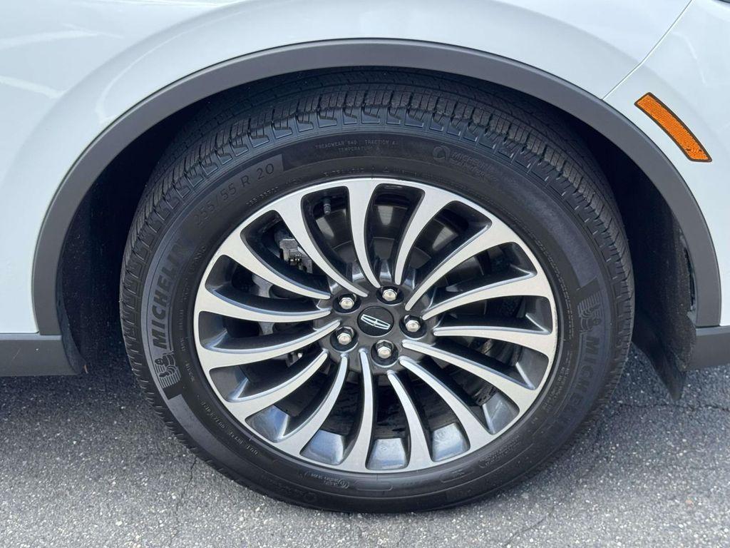 used 2023 Lincoln Aviator car, priced at $39,425