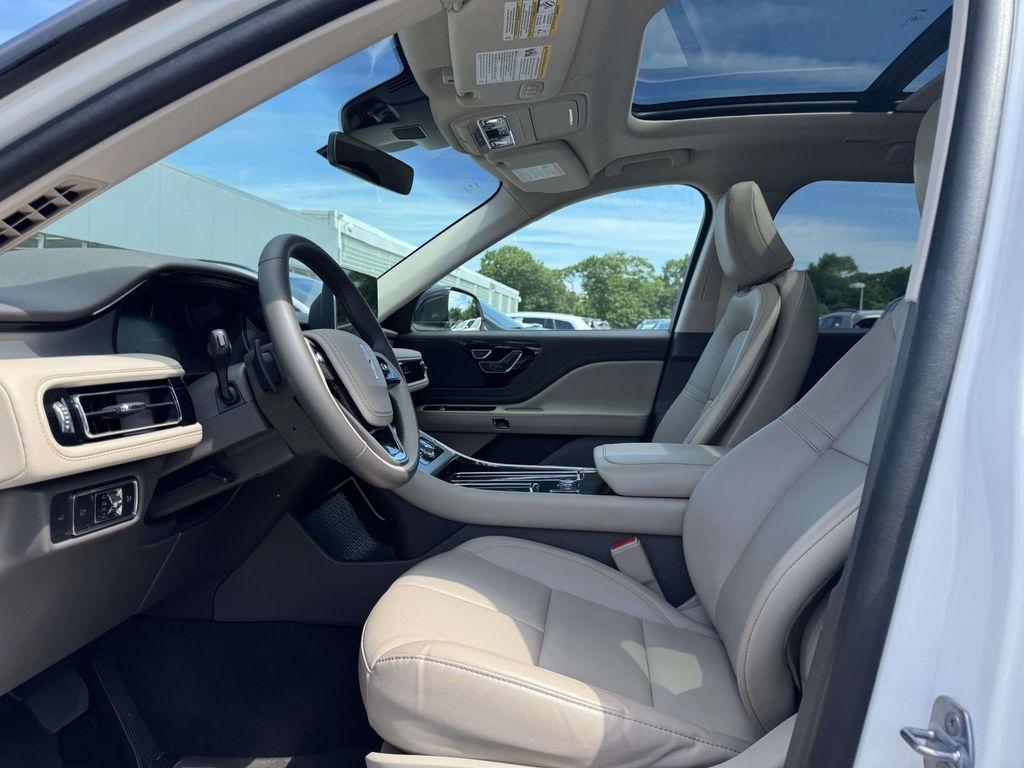 used 2023 Lincoln Aviator car, priced at $39,425