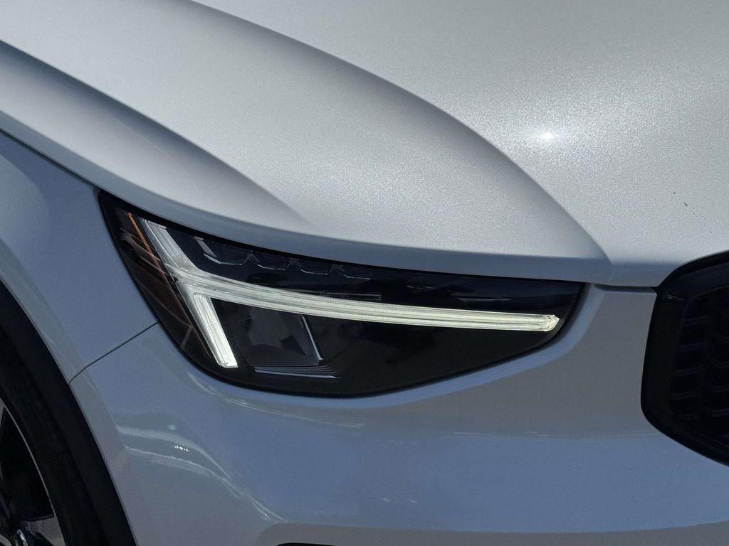 used 2023 Volvo XC40 car, priced at $28,675
