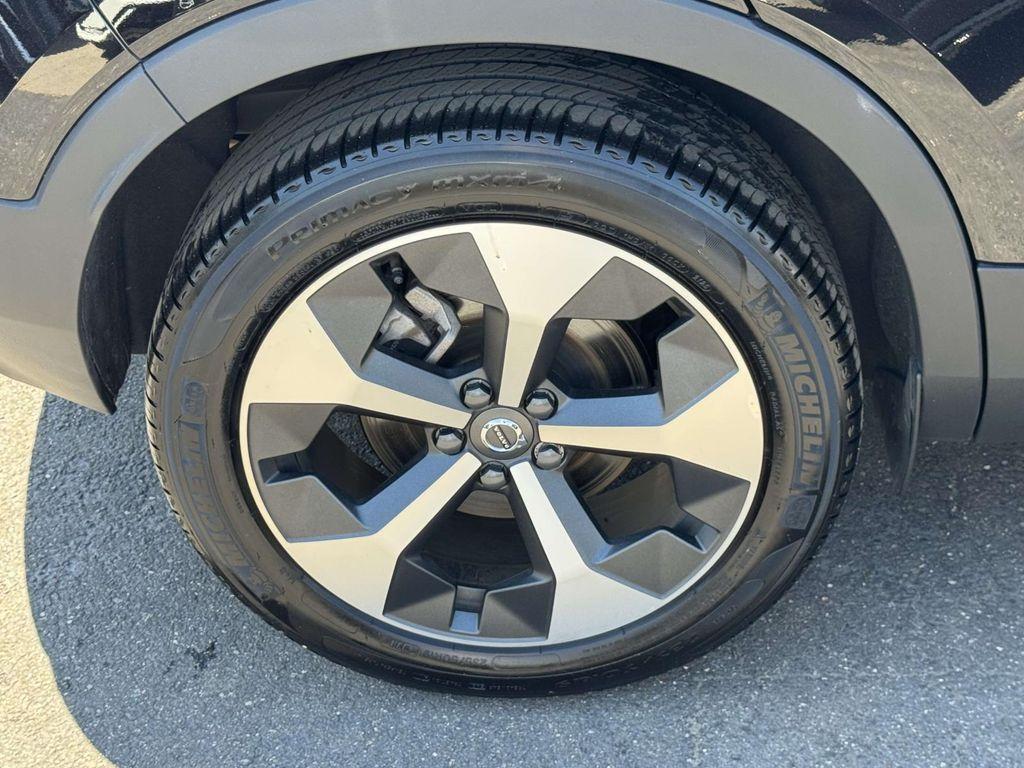 used 2026 Volvo XC40 car, priced at $44,675