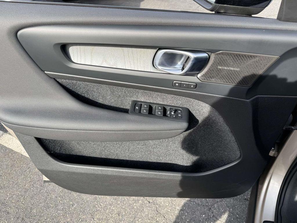 used 2023 Volvo XC40 car, priced at $29,250