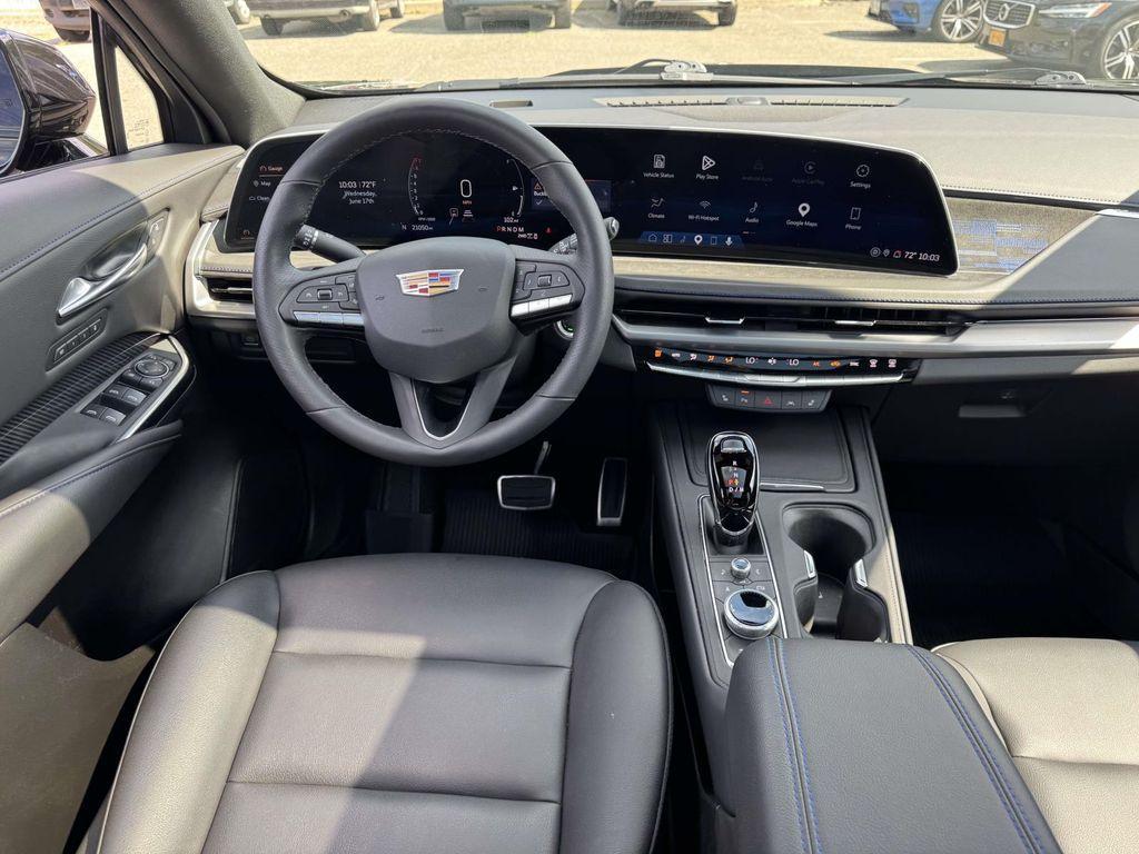 used 2024 Cadillac XT4 car, priced at $35,925