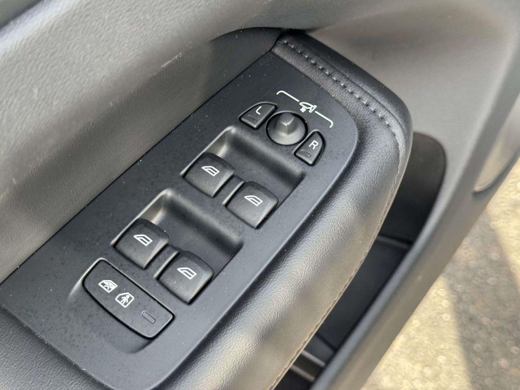 used 2023 Volvo XC60 car, priced at $35,925