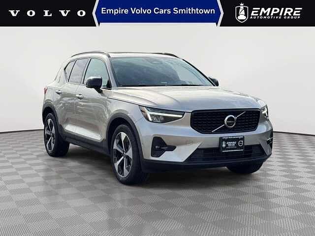 used 2023 Volvo XC40 car, priced at $29,425