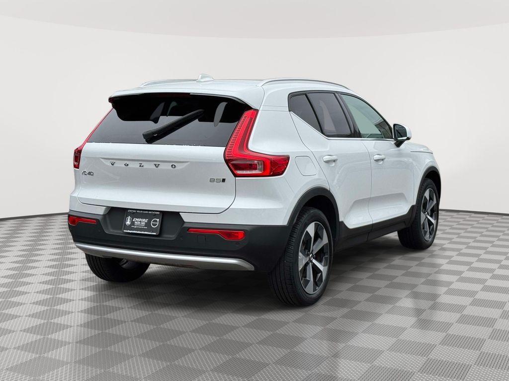 used 2023 Volvo XC40 car, priced at $30,925