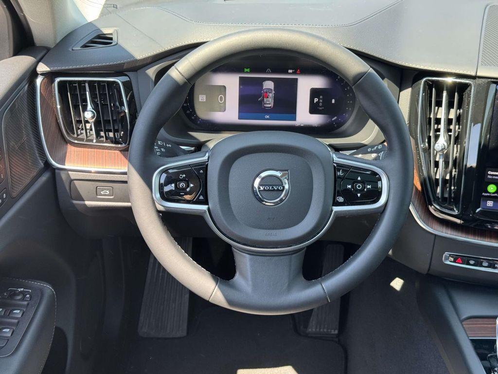 used 2023 Volvo XC60 car, priced at $39,500