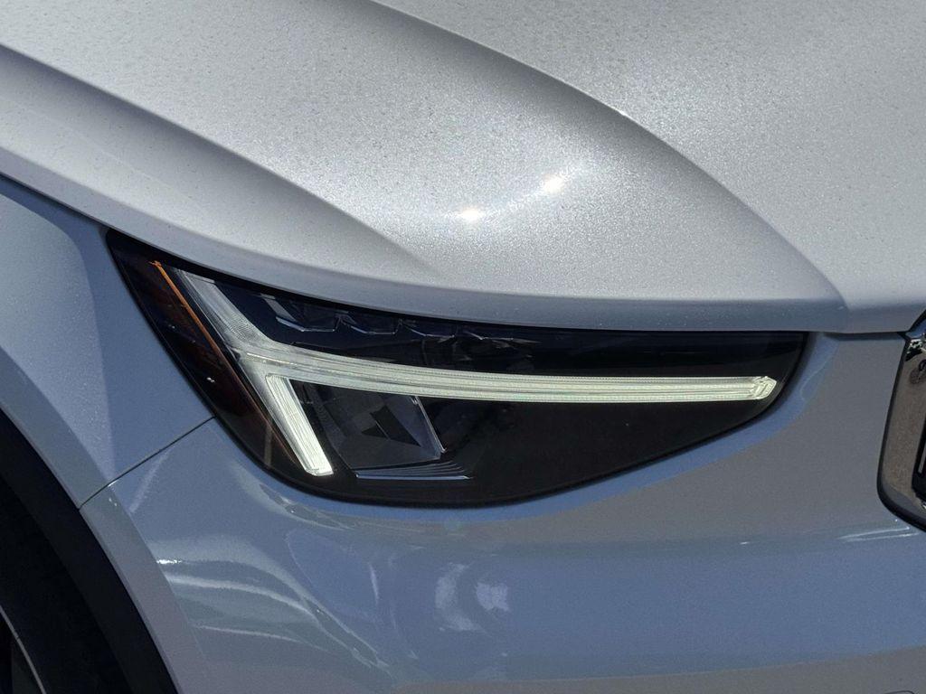 used 2023 Volvo XC40 car, priced at $32,500