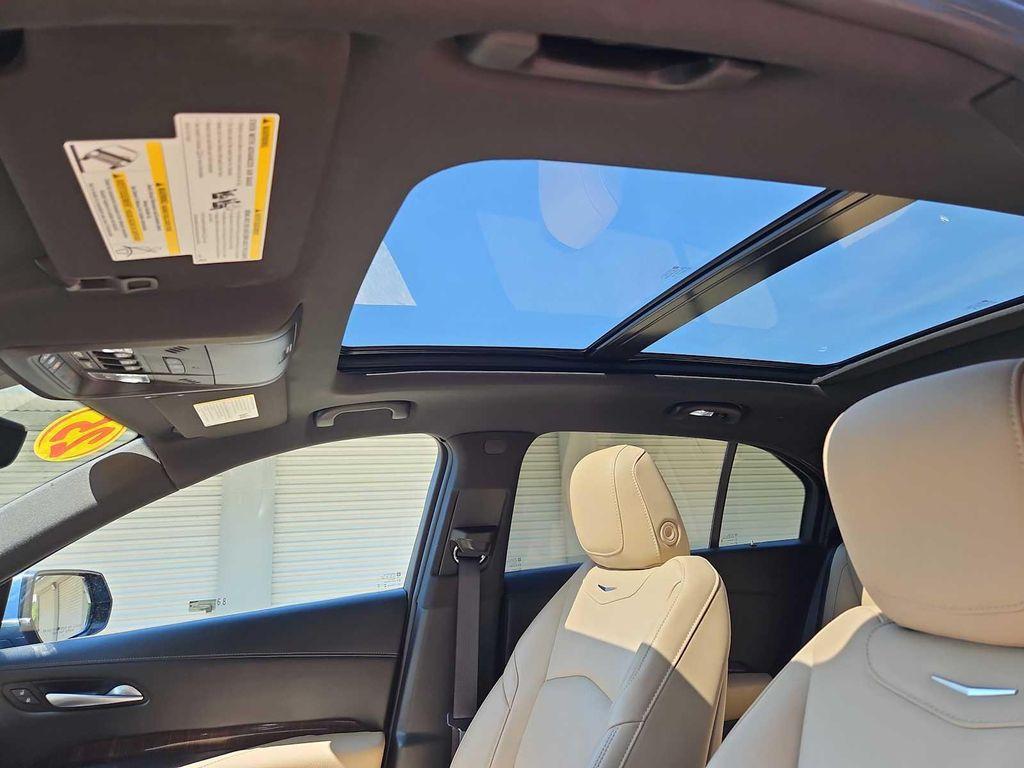 used 2025 Cadillac XT4 car, priced at $40,987