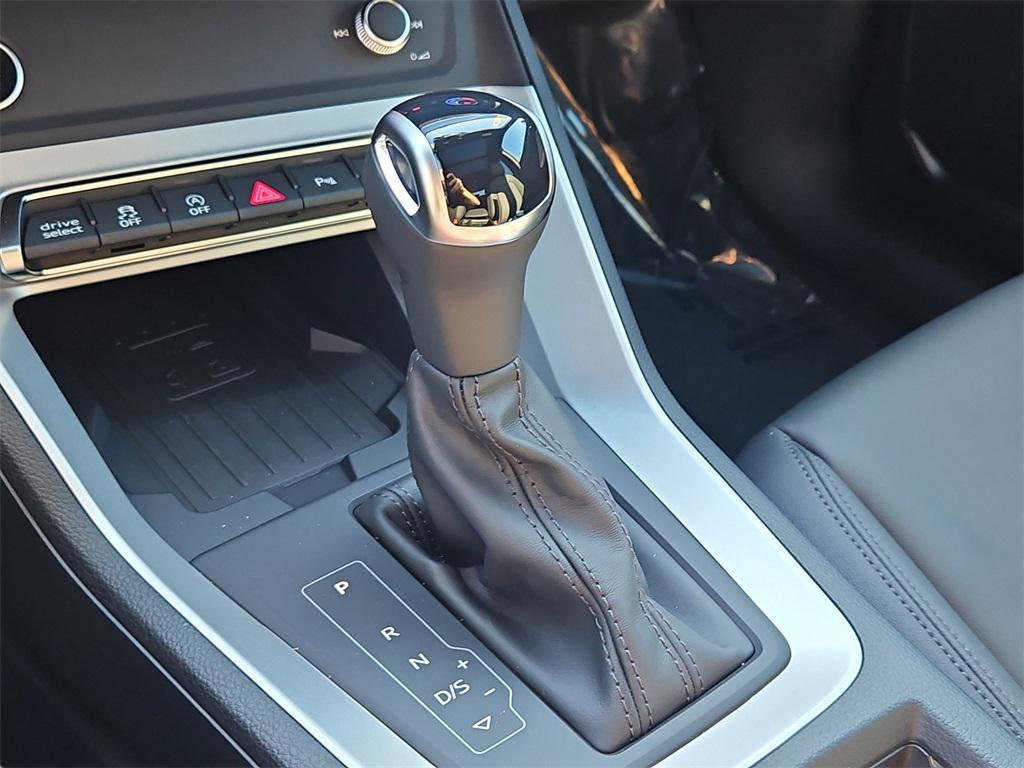 new 2025 Audi Q3 car, priced at $42,298