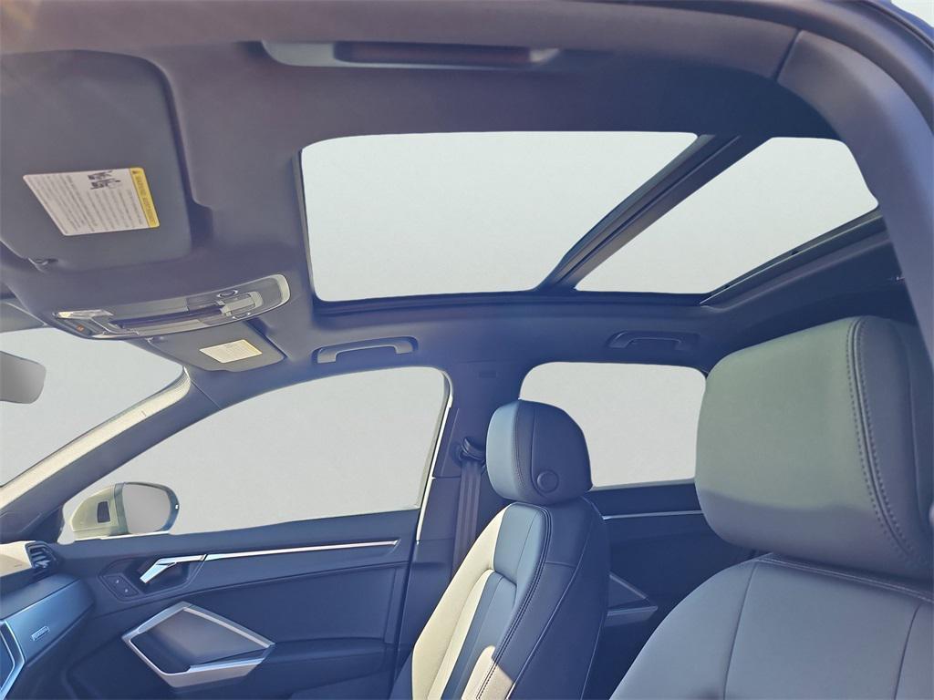 new 2025 Audi Q3 car, priced at $42,298