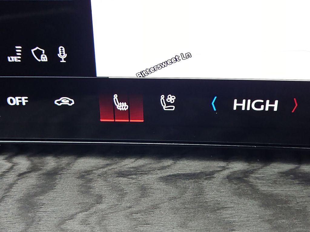 new 2025 Audi Q5 car, priced at $60,221