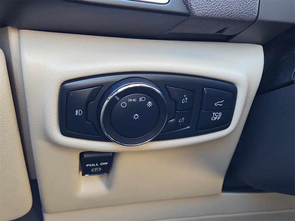 used 2020 Lincoln Nautilus car, priced at $22,787