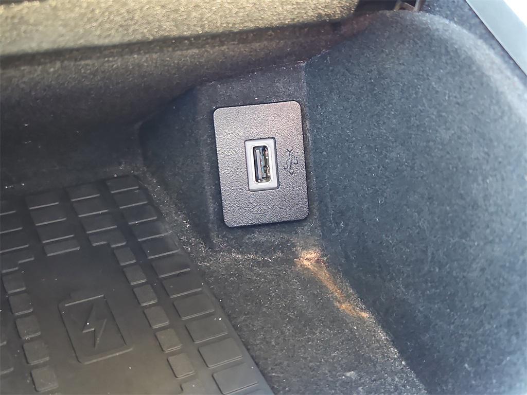 used 2020 Lincoln Nautilus car, priced at $22,787