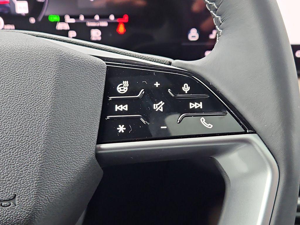 new 2025 Audi Q5 car, priced at $59,597