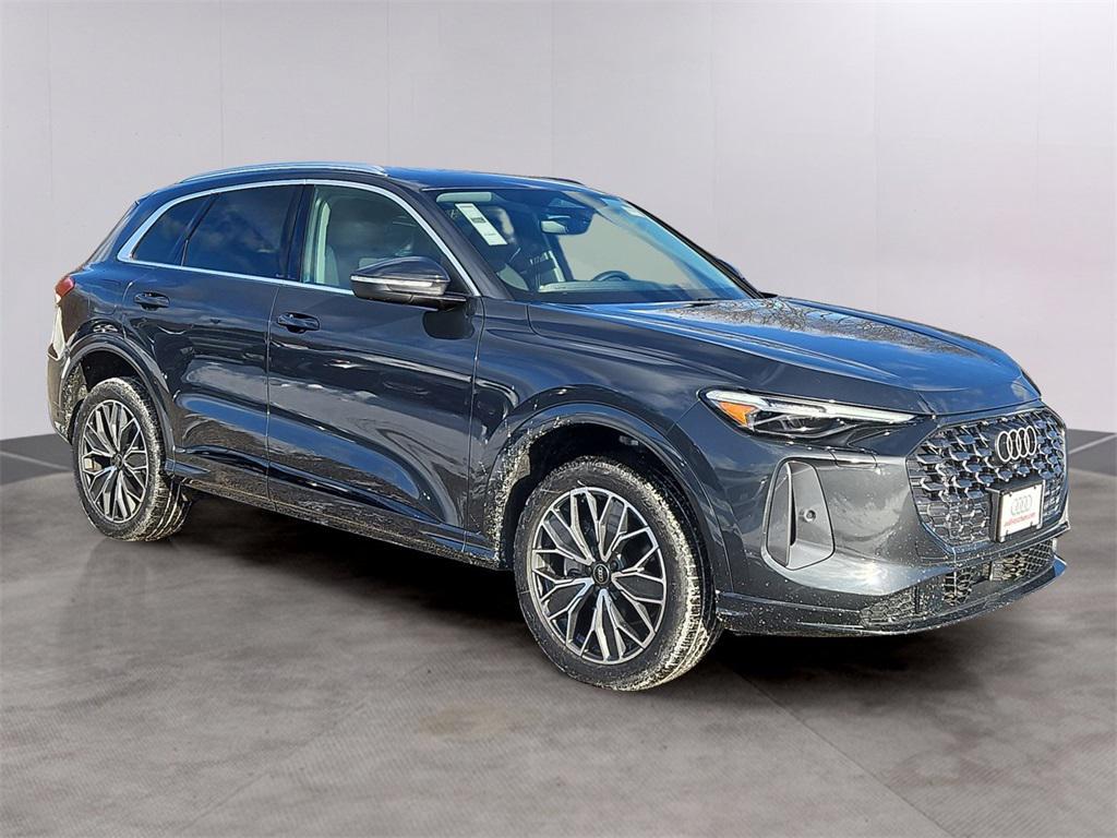 new 2025 Audi Q5 car, priced at $58,973