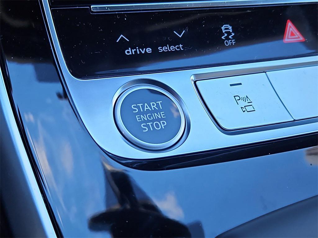 new 2026 Audi Q7 car, priced at $77,655