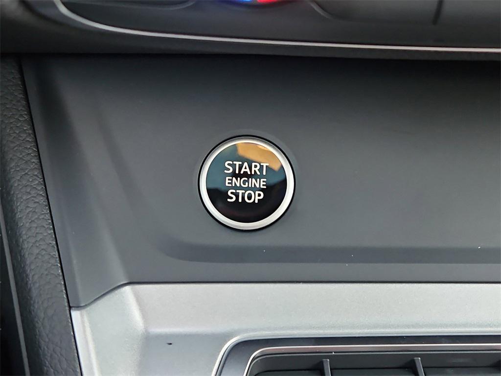 new 2025 Audi Q3 car, priced at $42,422